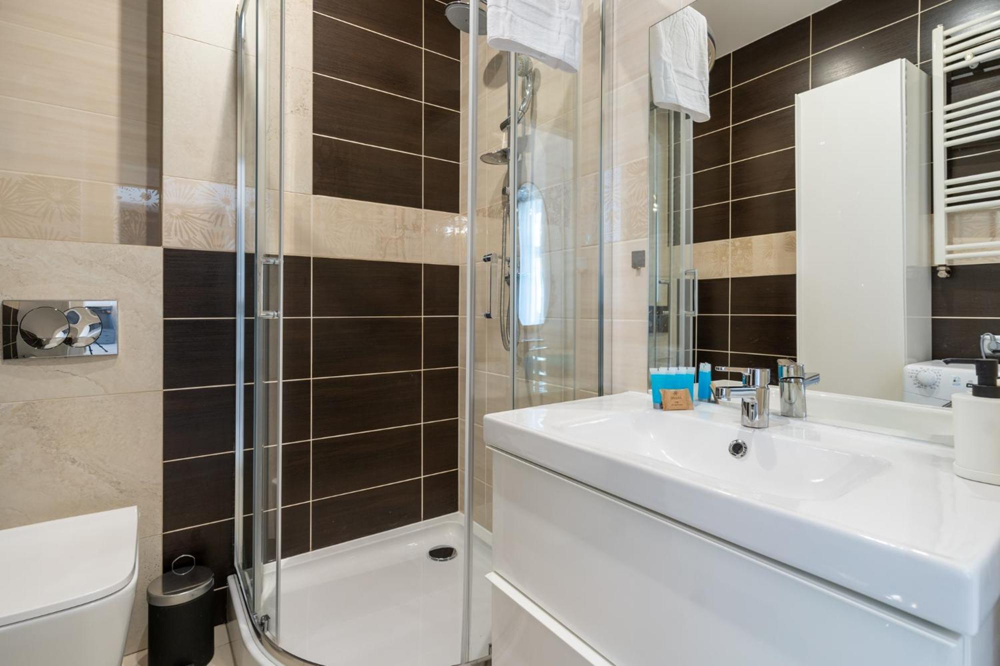 Slowackiego Glamour Apartment Katowice Exteriör bild